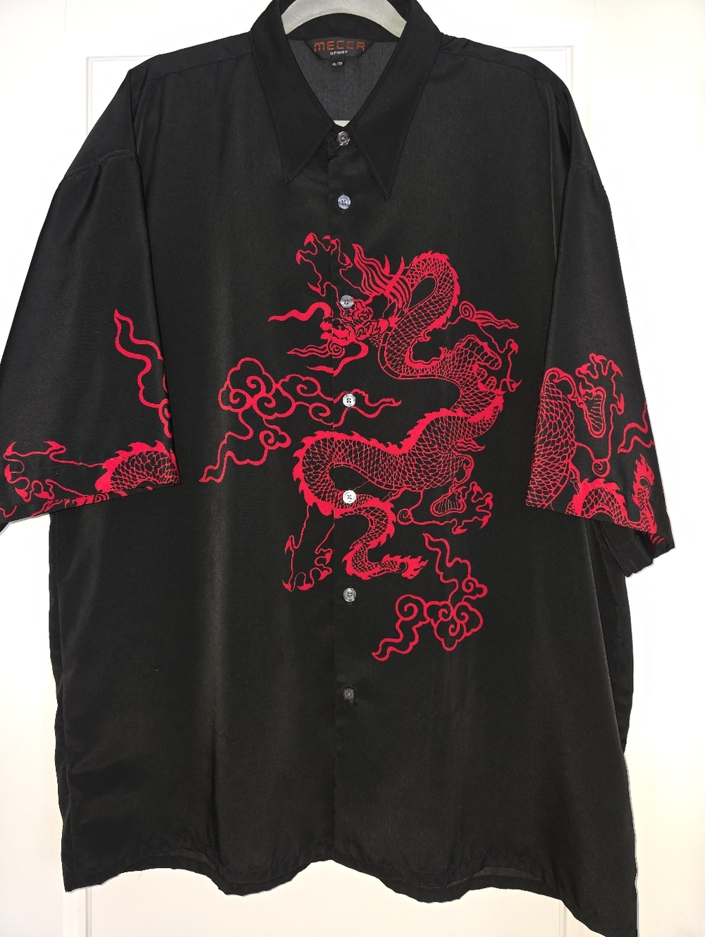 Vintage Mecca Black Button-Up Shirt with Red Dragon Motif SZ XL